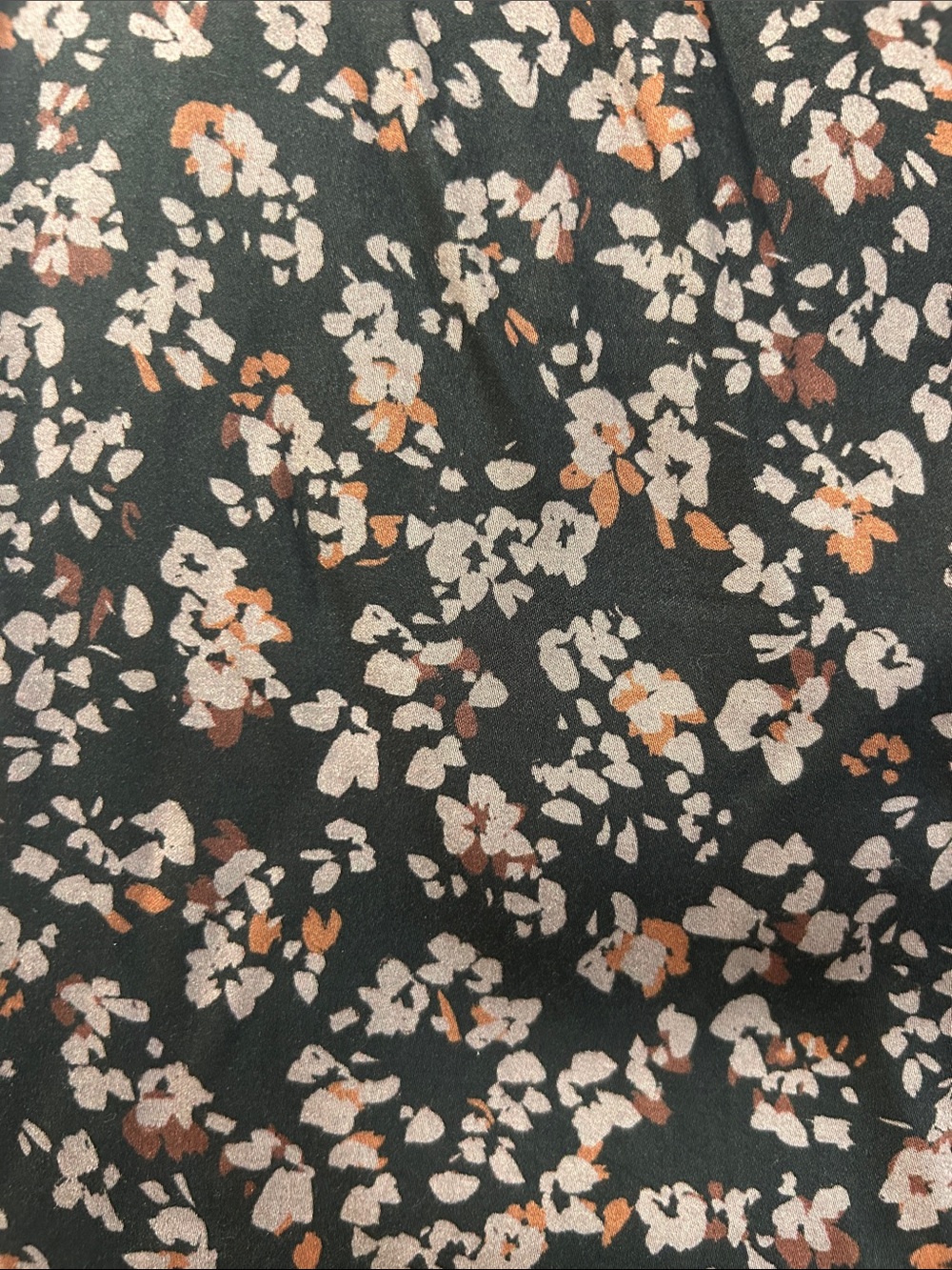 Bella Dahl Black Floral Button-Front Blouse - Picture 3 of 8